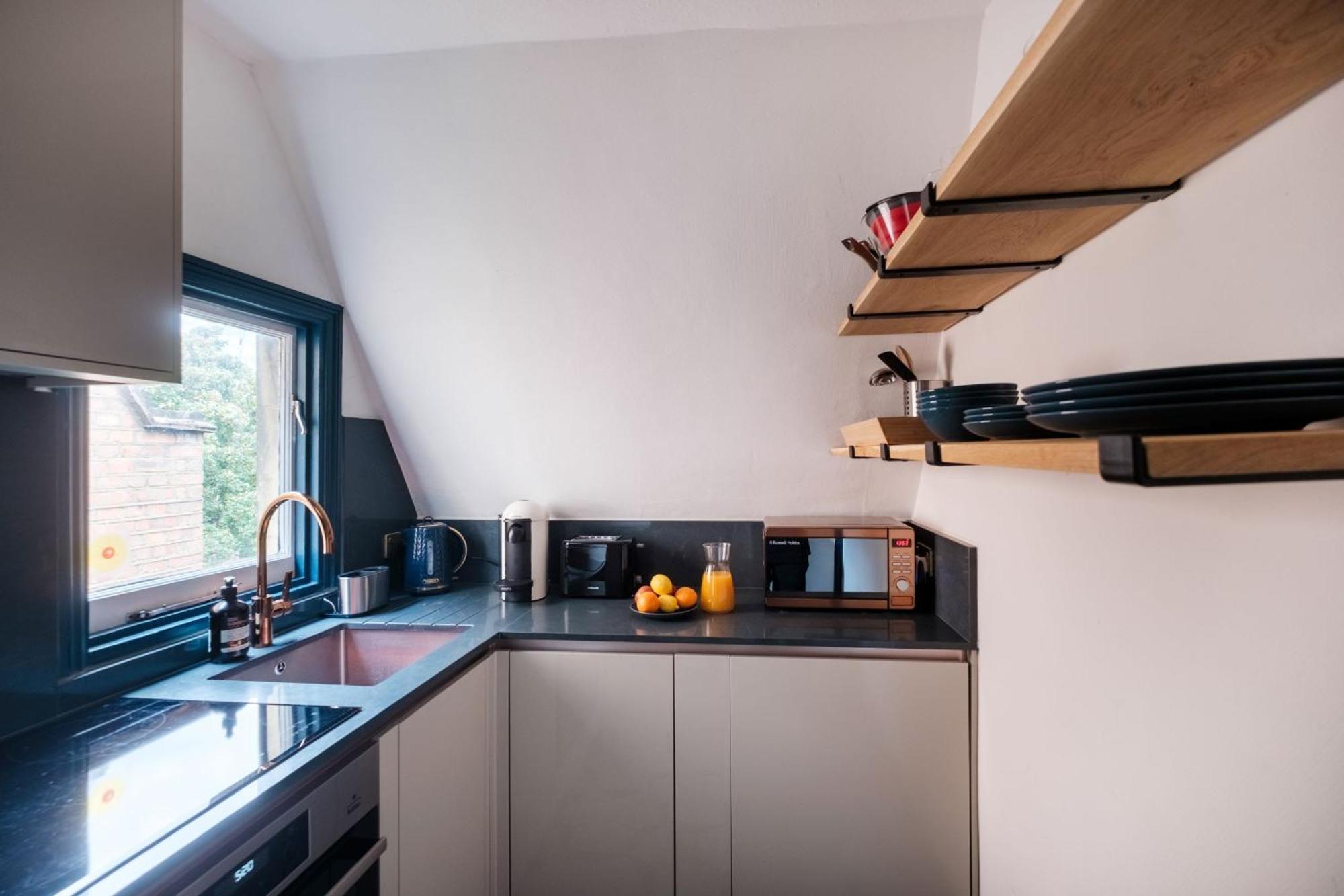 The Heart Of Notting Hill - Cityapartmentstay Лондон Екстериор снимка