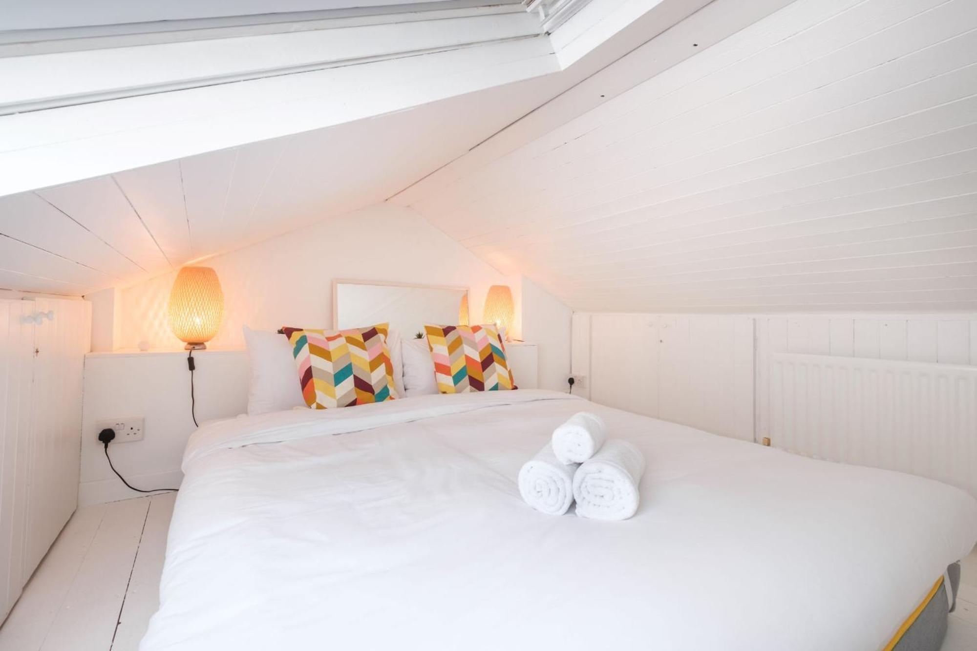 The Heart Of Notting Hill - Cityapartmentstay Лондон Екстериор снимка